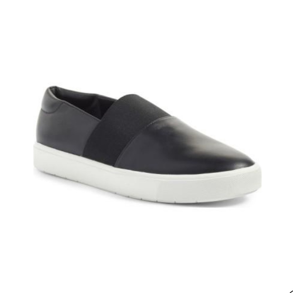 Vince Corbin Slip on Sneaker in Black Leather
